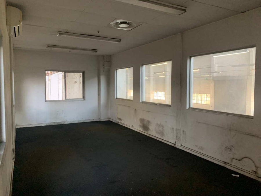 To Let commercial Property for Rent in Blackheath Western Cape